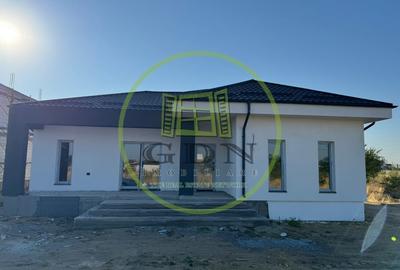 Casa Parter, 400 MP teren, 140 MP utili, Malu Mare - 1