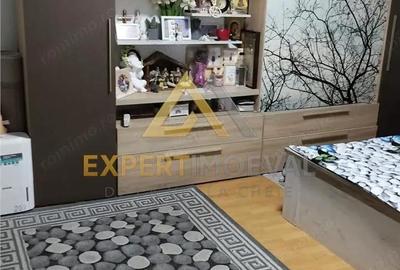 Apartament cu 3 camere în Ultracentral