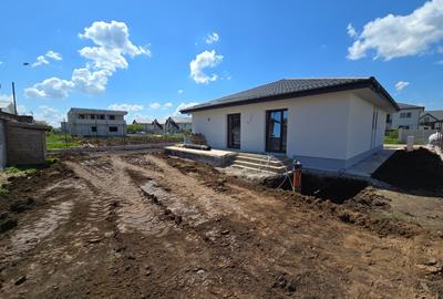 Casă individuală cu 4 camere cu Teren 463 Mp în Berceni - 3