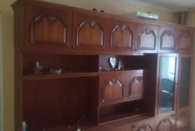 De inchiriat De inchiriat - 2