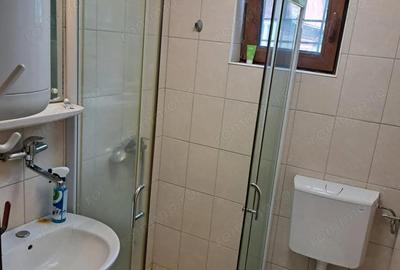 Casă cu 4 camere cu Teren 1600 Mp în Sălard - 1