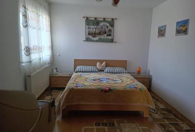 Casă individuală cu 6 camere cu Canalizare în Tișăuți - 5