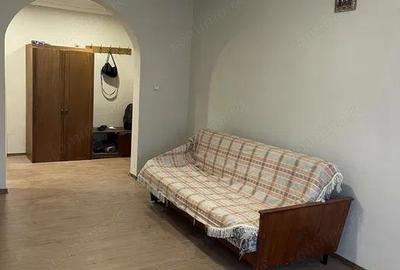 Apartament cu 2 camere decomandat în Berceni - 2