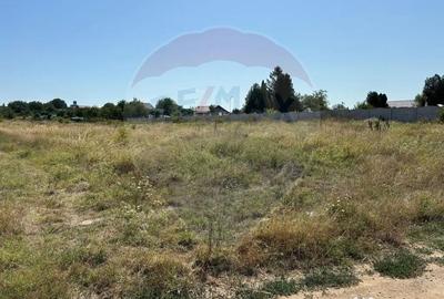 Teren de 2332 mp, în Periferie - 4
