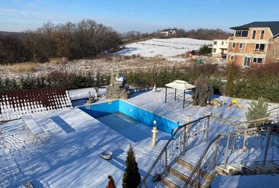 Casă cu 6 camere în Făget - 2