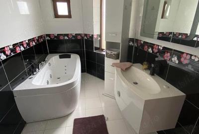 Casă cu 6 camere cu Teren 500 Mp în Centura - 7