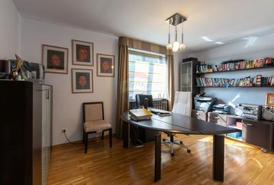 Casă cu 7 camere cu Teren 1617 Mp în Central - 5