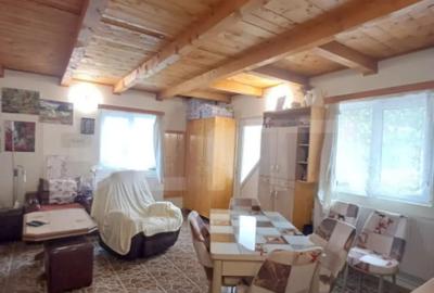 Casă cu 5 camere cu Teren 2800 Mp în Moldovenești - 5