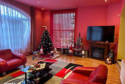 Casă cu 8 camere cu Teren 1000 Mp în Nufărul - 5