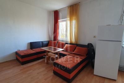 Apartament la mansarda 54 mpu de vanzare zona Rahovei