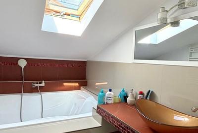 Casă cu 5 camere cu Canalizare în Central - 15