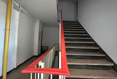 Bulevardul Chisinau Garsoniera 34 Mp Etaj 8 15 Min Metrou Bloc 1982 Reabilitat - 14