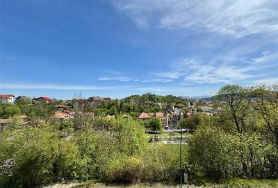 Apartament cu 4 camere decomandat, mobilat în Ultracentral
