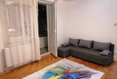 Apartament cu 2 camere nedecomandat în Mihai Viteazul