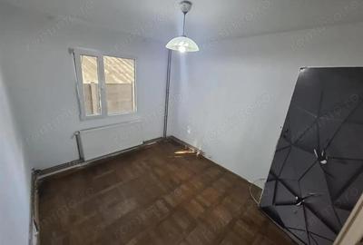 3 camere zona G. Lazar centrala. parter - 5