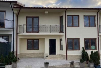 Casă cu 4 camere cu Teren 170 Mp în Central - 16