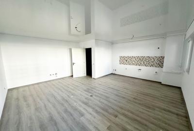Apartament cu 3 camere decomandat în Copou