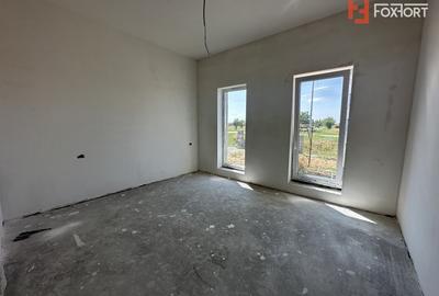 Duplex cu 4 camere cu Canalizare în Urseni - 7