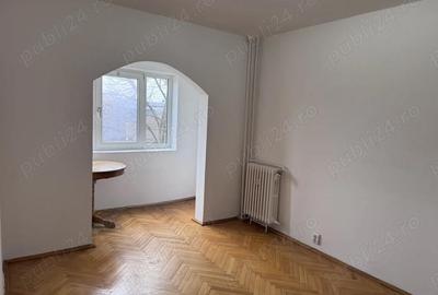 Apartament cu 3 camere decomandat în Seleuș - 7