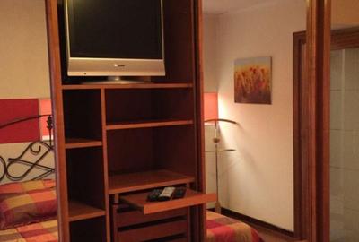 Apartament cu 3 camere în Unirii - 8