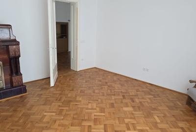 Casa de inchiriat  cu doua locuri parcare. - 3