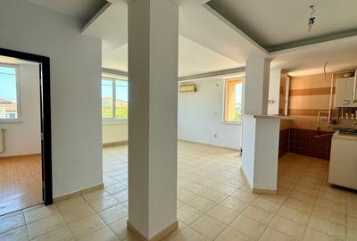 Apartament 3 Camere - Ovidiu Sud - La doi Pasi De Lac - 6