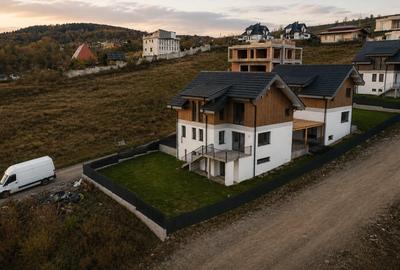 Casă individuală cu 7 camere cu Canalizare în Sălicea - 2