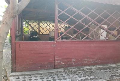 Casă cu Teren 550 Mp în Central