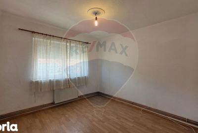 Apartament cu 2 camere decomandat în Vitrometan - 6
