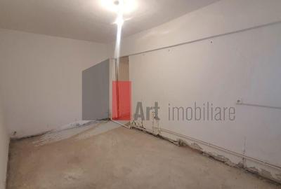 Ap 4 camere Giurgiu decomandat, parter - 3