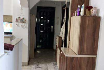 Apartament cu 3 camere decomandat în Central - 2
