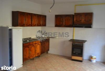 Casă cu 5 camere cu Teren 50 Mp în Ciupercenii Noi - 5