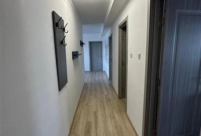 Apartament cu 4 camere semidecomandat, mobilat în Central - 10