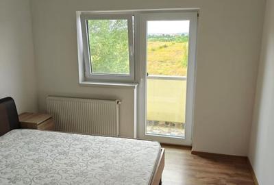 Apartament 3 cam.suprafata utila 75mp,2balcoane,Calea Cisnadiei - 9