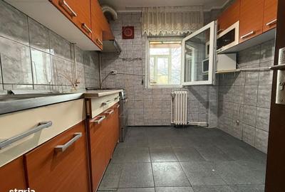 Apartament cu 3 camere decomandat în Păcurari - 9