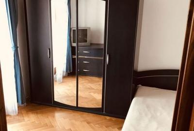 Apartament cu 4 camere decomandat în Libertății - 3