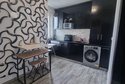 Apartament cu 2 camere decomandat în Central - 3