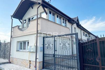 Casă cu 6 camere cu Teren 428 Mp în Iosia