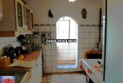 Apartament cu 3 camere decomandat în 9 Mai