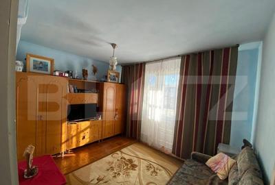 Apartament cu 3 camere decomandat în Independenței