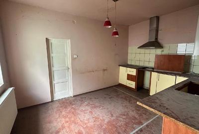 Apartament cu 2 camere decomandat în Cristian - 3