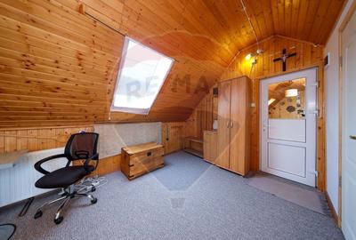 Casa cu 3 camere de vanzare in zona Schei - 17