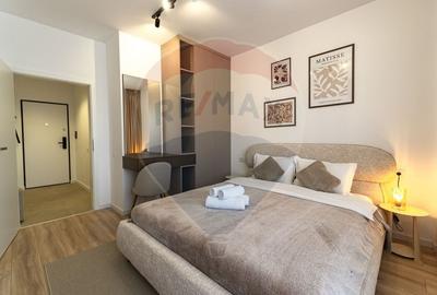 Apartament cu 2 camere decomandat, mobilat în Tractorul - 8