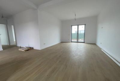 Casă cu 4 camere cu Teren 400 Mp în Domnești - 1