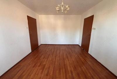 Apartament cu 2 camere decomandat în Astra - 3