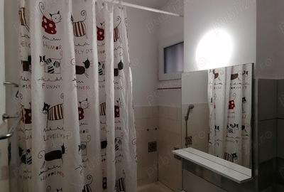 Inchiriez ap.2 camere decomandate - 2