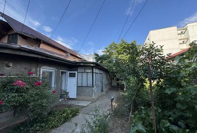 Teren intravilan 266 mp  - Zona Malu Rosu