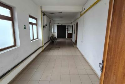 Spațiu comercial, de 100 mp, în Central - 2