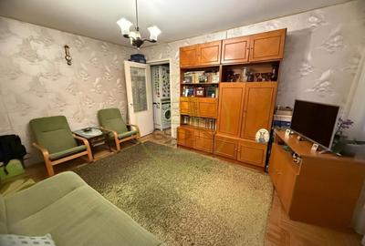 Apartament cu 2 camere semidecomandat, mobilat în Craiovița Nouă - 2