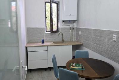 Apartament cu 2 camere decomandat în Central - 1